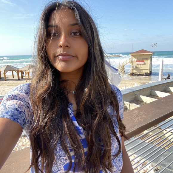 Meet your Posher, Preetha - Picture 1 of 1